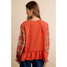 Load image into Gallery viewer, BOAT NECK STRIPED KNIT SWEATER