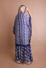 Load image into Gallery viewer, The Paisley Tapestry Free Flow Kimono