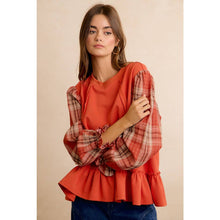 Load image into Gallery viewer, BOAT NECK STRIPED KNIT SWEATER