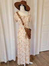 Load image into Gallery viewer, Fall Look 2 Lux Custom Box