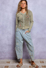 Load image into Gallery viewer, Vintage-Inspired Ribbed Knit Top
