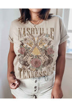 Load image into Gallery viewer, NASHVILLE TENNESSEE T-SHIRT PLUS SIZE
