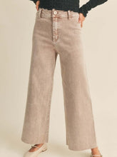 Load image into Gallery viewer, The Mimi Mineral Wash Mauve Jean
