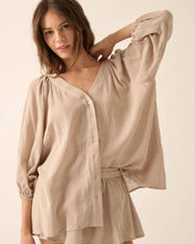 Load image into Gallery viewer, Textured Button-Front Three Quarter-Sleeve Top
