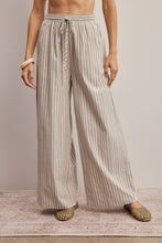 Load image into Gallery viewer, The Adley Pant
