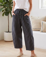 Load image into Gallery viewer, Oversized Mineral Washed Scuba Barrel Lounge Pants
