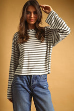 Load image into Gallery viewer, LONG SLEEVE STRIPED SLUB TOP
