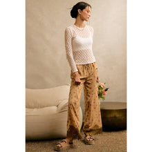 Load image into Gallery viewer, SATIN FLORAL PRINT  WIDE LEG PULL ON PANTS WITH LACE
