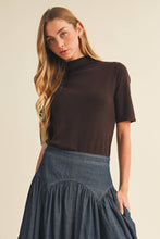 Load image into Gallery viewer, Mock-Neck Fine-Gauge Knit Pullover
