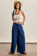 Load image into Gallery viewer, Pleated Waist Wide Leg Pants
