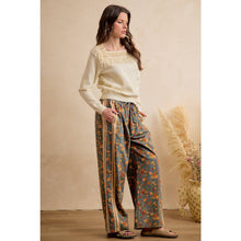 Load image into Gallery viewer, WASHED FLORAL DENIM SIDE LACE TRIM ELASTIC PANTS
