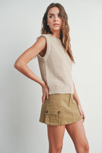 Load image into Gallery viewer, Sleeveless Crew Neck Sweater Knit Vest
