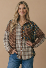 Load image into Gallery viewer, Button Down Color Block Oversized Top

