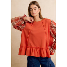 Load image into Gallery viewer, BOAT NECK STRIPED KNIT SWEATER
