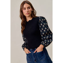 Load image into Gallery viewer, SCALLOPED SWEATER KNIT TOP WITH FLORAL SLEEVES
