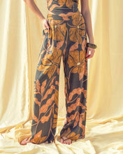 Load image into Gallery viewer, MULTI PRINT LINEN WIDE LEG PANTS
