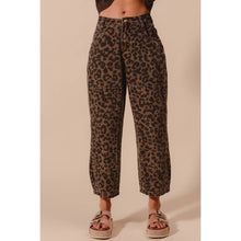 Load image into Gallery viewer, TWO TONED LEOPARD PRINT TWILL MID RISE WIDE PANTS
