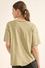 Load image into Gallery viewer, Easy Fit Mineral-Wash Shirt
