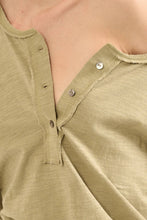 Load image into Gallery viewer, Easy Fit Mineral-Wash Shirt
