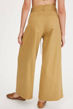Load image into Gallery viewer, Pleated Tie-Waist Wide Leg Pants
