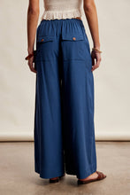 Load image into Gallery viewer, Pleated Waist Wide Leg Pants
