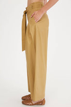 Load image into Gallery viewer, Pleated Tie-Waist Wide Leg Pants
