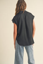 Load image into Gallery viewer, The Breigh Blouse
