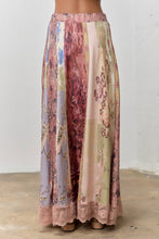 Load image into Gallery viewer, PATCHWORK KNIT PRINT MAXI SKIRT
