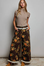 Load image into Gallery viewer, Ruffle Floral Pattern Waistband Button-Front Woven Pants
