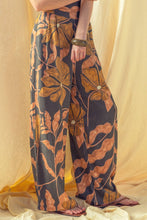Load image into Gallery viewer, MULTI PRINT LINEN WIDE LEG PANTS
