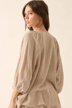 Load image into Gallery viewer, Textured Button-Front Three Quarter-Sleeve Top
