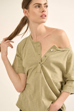 Load image into Gallery viewer, Easy Fit Mineral-Wash Shirt
