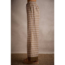 Load image into Gallery viewer, PLAID PANTS WITH LACE
