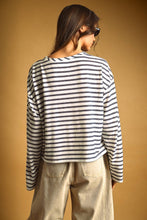 Load image into Gallery viewer, LONG SLEEVE STRIPED SLUB TOP
