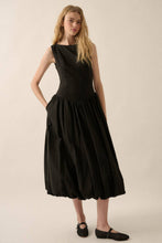 Load image into Gallery viewer, Linen-Blend Bubble Midi Dress Black

