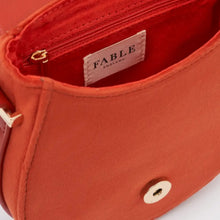 Load image into Gallery viewer, Fable Lovebirds Velvet Saddle Purse
