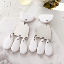 Load image into Gallery viewer, SILVER ASHEN EARRINGS
